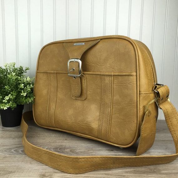 Retro Vintage carryon case Samsonite
