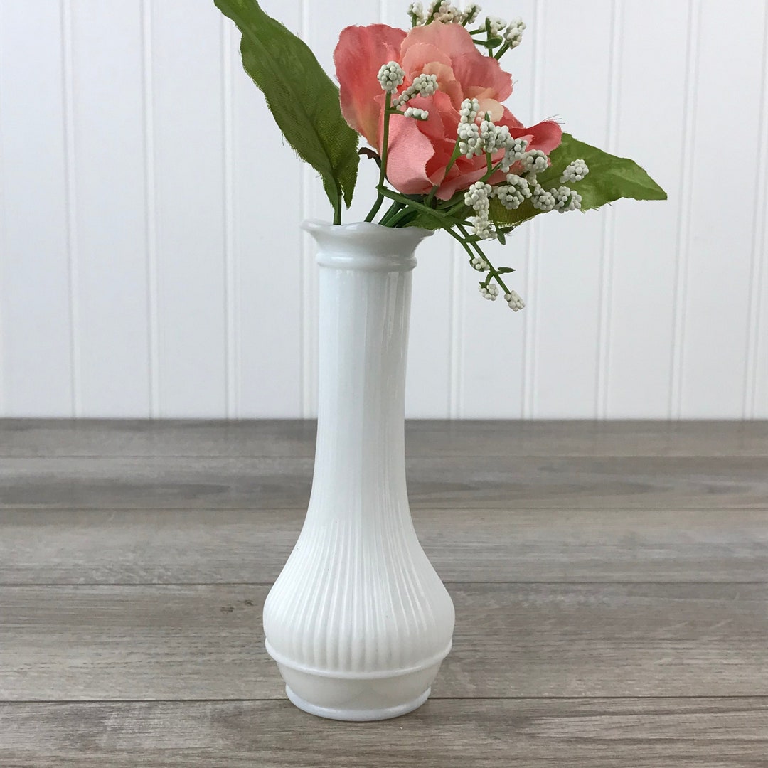 Small Vintage Milk Glass Flower Vase Bud Vase Ribbed Etsy