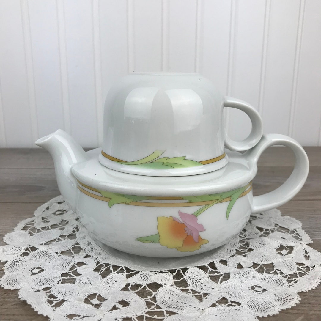 Vintage Teapot for One, Single Serve Ceramic Tea Pot & Cup Set, the