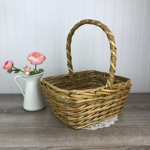Vintage Boho Chic Wicker Basket w/ Handle, Carrying Basket, Easter, Gardening, Kitchen Storage, Bohemian Eclectic, Thanksgiving, Gift Basket