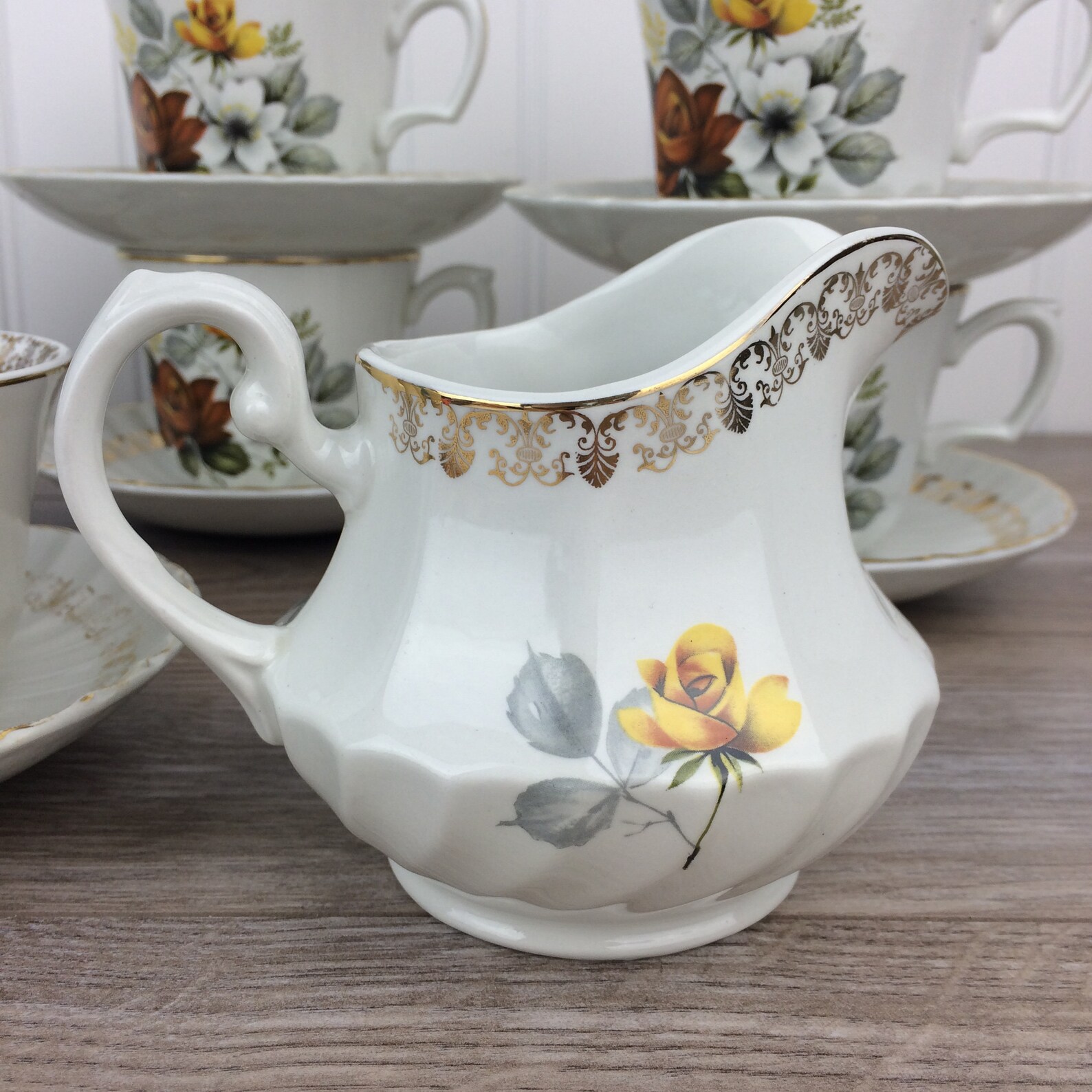 English Ironstone Tea Set 6 Tea Cups Saucers Sugar Bowl & Etsy Canada