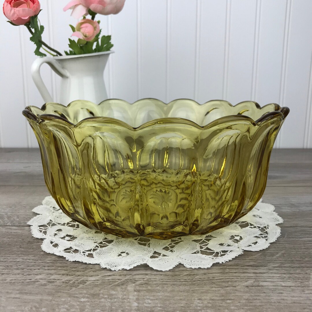 Vintage Amber Glass Serving Bowl by Anchor Hocking, Fairfield Pattern