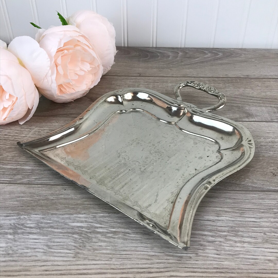 Vintage British Made Silver Plate Dustpan Dust Pan, Crumb Catcher With Handle, Silverplate