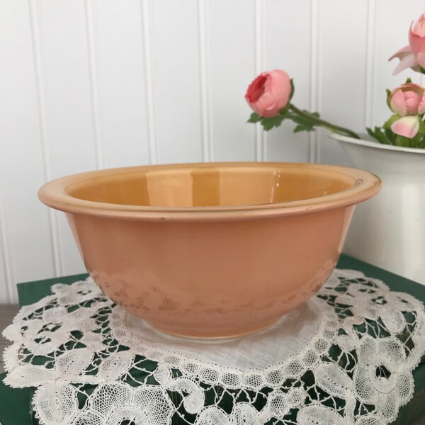 Vintage 80's Pyrex Mixing Bowl, Peach Color, 322 Clear Bottom, Small 1 Liter, Made in USA by Corning Glass, Coral Orange Pink, Retro Kitchen