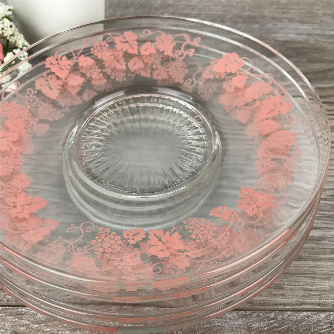 Set of 4 Vintage Anchor Hocking Pink Gooseberry Glass Saucers, Grape