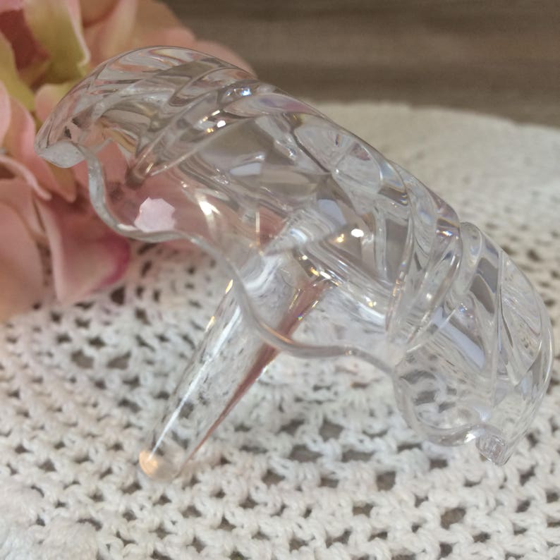 Valentine/'s day Gift Vintage Crystal Ring Dish for your Vanity of Bed Side Table Jewelry Storage Romantic Gift Trinket dish