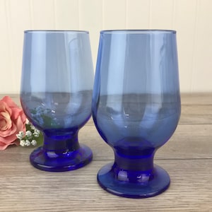 Set of 2 Vintage Cobalt Blue Footed Drinking Glasses, Glass Tumblers, Water Glasses, Drinkware, Mid-Century, Collectible VTG Glass