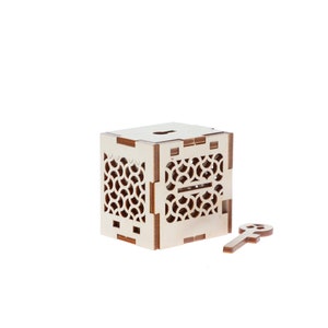 DIY Wooden Puzzle Box, Lasercut Brain Teaser, Amazing Penny Coin Puzzle Box, Escape room puzzle box, Gifts for Engineers, Secret Opening Box