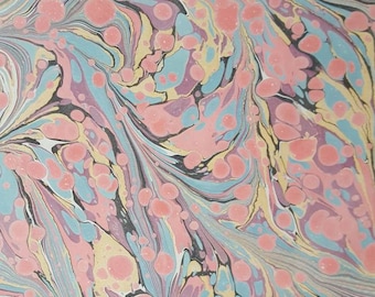 Handgeschöpftes Marmorpapier: Ebru Art, Buchbinden, Collage (50 x 34 cm)