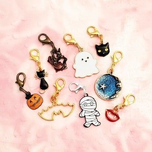 Halloween Zipper Pull Charms, Enamel, Halloween Bracelet Charms, Halloween Clip On Charms