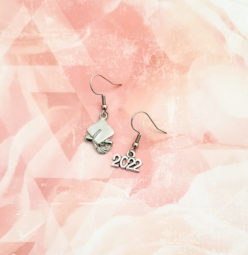 Graduation Earrings Graduate Cap Diploma 2022 Mix and Etsy
