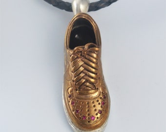NIKE running shoe pendant