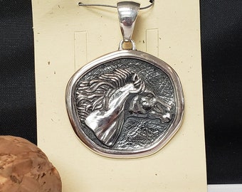 Horse pendant sterling silver handcrafted