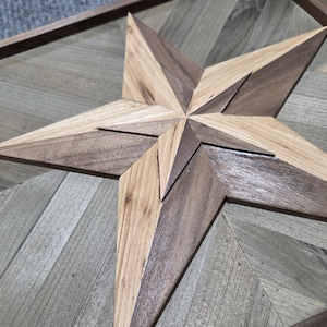 Reclaimed Wood Star Wall Art: 3D Farmhouse Decor