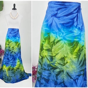Blue Green Tie Dye Fringed Edge SARONG Kīkepa Pareo Lavalava Beach Wrap Skirt Summer Scarf
