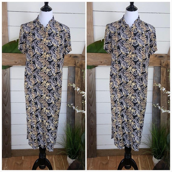 Vintage Hawaiian Muumuu Manuheali’i