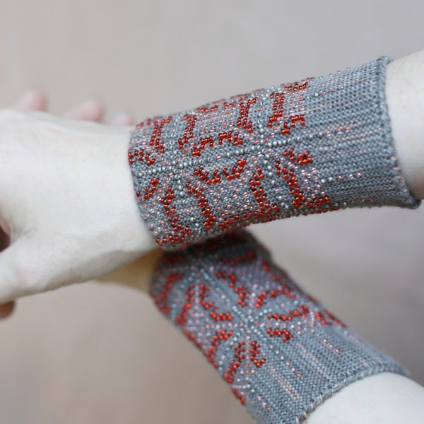 Grey merino wool Baltic fingerless wrist warmers with read beads made in Lithuania