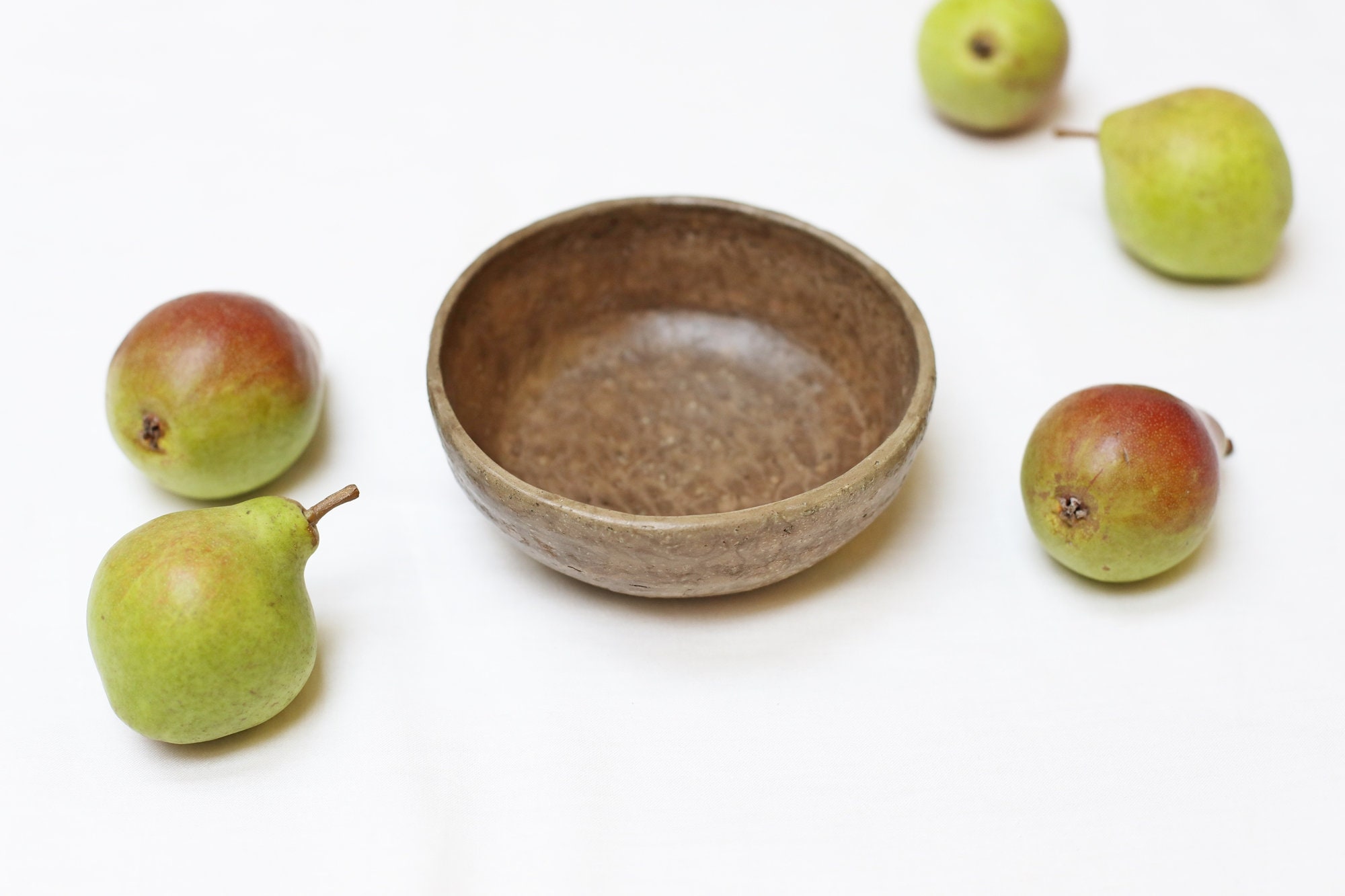 grey-brown Baltic fermented yeast pottery bowl (BB03)