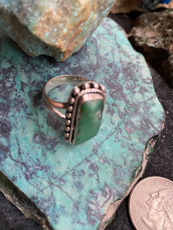 Vintage green chrysoprase sterling ring
