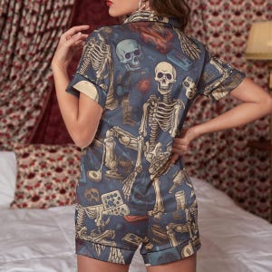 Skull Gamer Pajama Set: Gothic Print Silk Feel Sleepwear