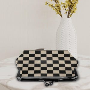 Checkered Kiss Lock Coin Purse, Retro Plaid Microfiber Leather Wallet image 2