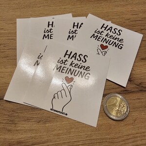 Hass ist keine Meinung Aufkleber Sticker 74 x 74 mm Demokratie Politik Deutschland Gegen Rechts AFD Buttonwerkstatt