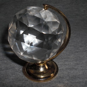 Globe Small - miniature collectible crystal figurine