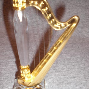 Harp - miniature collectible crystal figurine