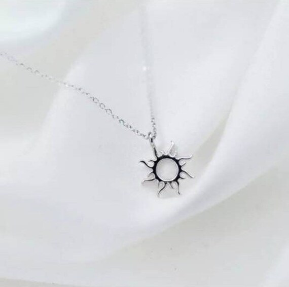 Dainty sun deals necklace
