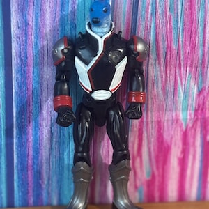 ヴィンテージ バンダイ マイティ・モーフィン パワーレンジャー 6インチ SPD コマンダー ドギー 子供用おもちゃ コレクターズアイテム クリスマス交換品