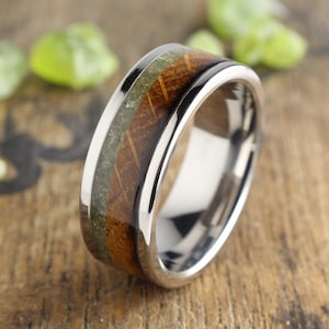 Hand Made Whiskey Barrel Wood Ring with Solid Titanium Comfort Fit Core, Whiskey Barrel Ring, Whiskey Wood, Men&#39;s wedding band, Channel Ring