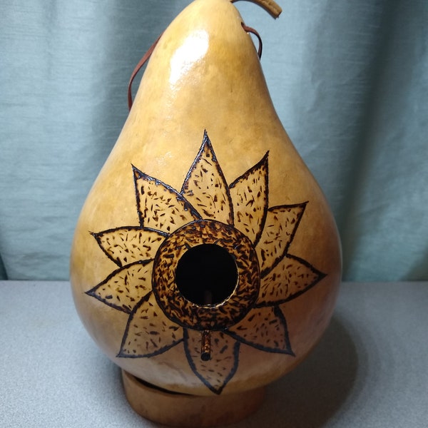 Birdhouse Gourd - Sunflower, Wood Burned