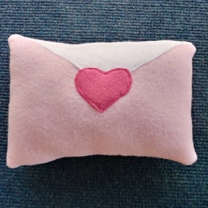 Carta de amor para cães, brinquedos para cães, brinquedos que rangem, brinquedos para cães que rangem, presente dos namorados, presente para cães, presente para cães, dia dos namorados, cartas de amor, cachorro
