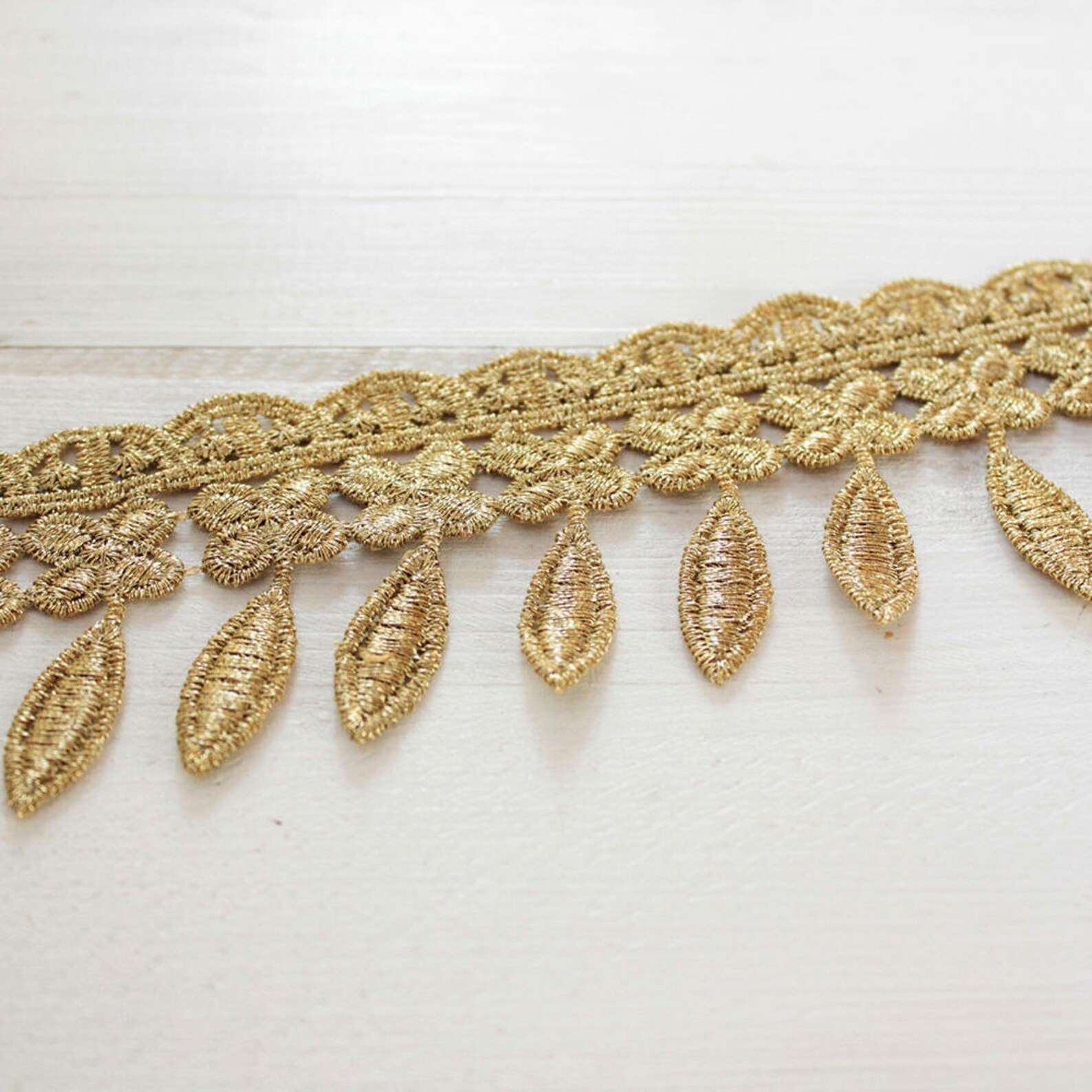 Small Flower Tassels Gold Metalic Gold Lace Trim Gold Lace Etsy