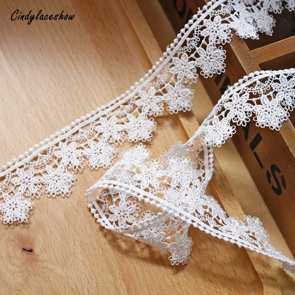 3 yards 1.2'' Wide White Snowflake Embroidered water soluble Lace Trimmings for Wedding Dress Edge Lace Trims Ribbon Sewing Accessories DIY