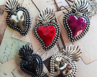 Collana in acciaio con pendente Ex Voto Sacro Cuore smaltato ,scegli colore e lunghezza