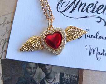 Collana girocollo Cuore Sacro alato  placcato oro 14 carati smalto rosso e Zirconi, catenina acciaio spedizione gratis italia