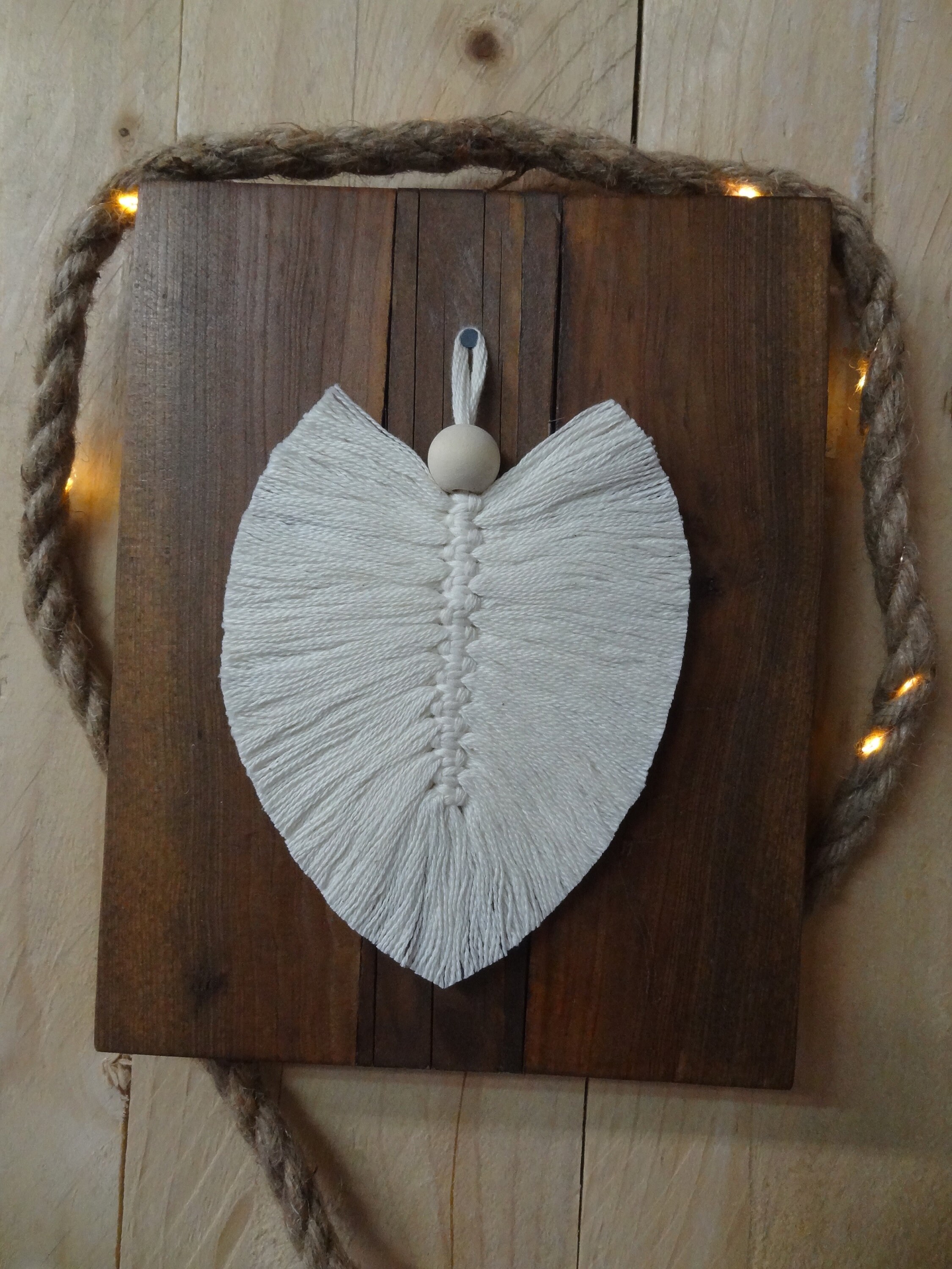 Feuille Macramé sur Bois