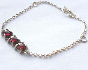 Garnet bracelet, garnet jewellery, garnet jewelry, gemstone bracelet, garnet and silver, January birthstone, contemporary bracelet,