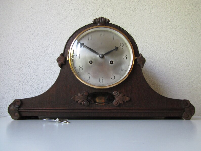 Jung Hans Pfeilkreuz Mantel Clock Fireplace Clock Mantle Etsy