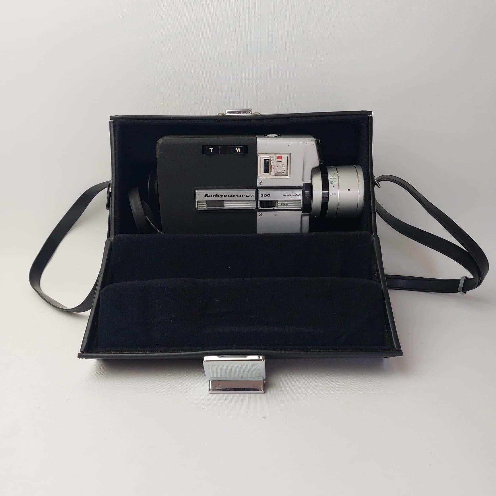 Sankyo Super Film Sankyo 8-CM Standard Battery Opeated Cine Camera