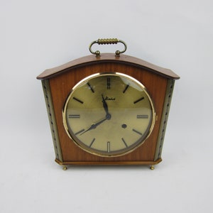 Hermes table online clock