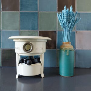 Kerosene stove Beccon stove kerosene set oil stove white cream 1 burner enamel enamelware enamel cooking stove 1960 vintage