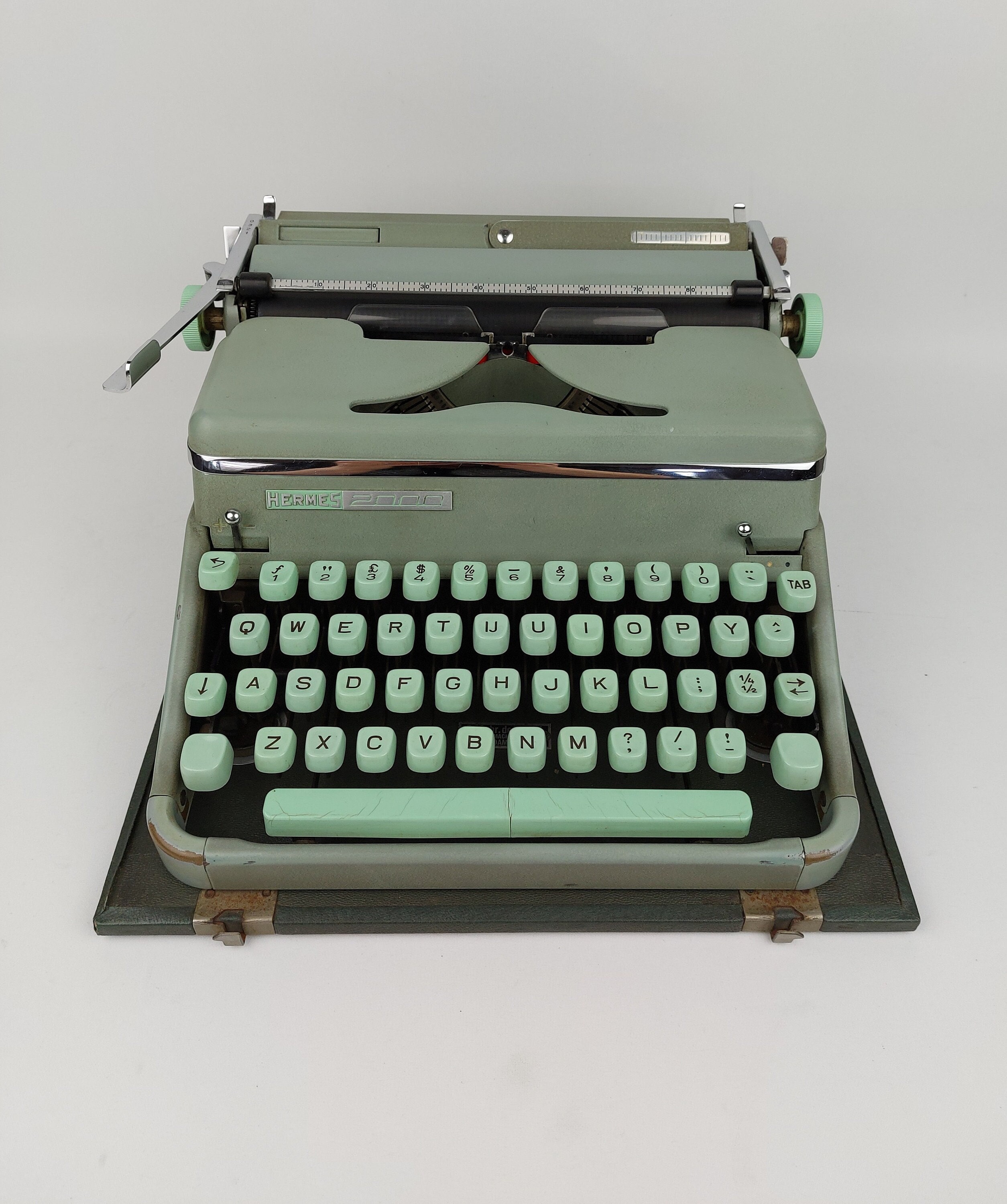 Typewriter Hermes 2000 QWERTY Typewriter WORKING With