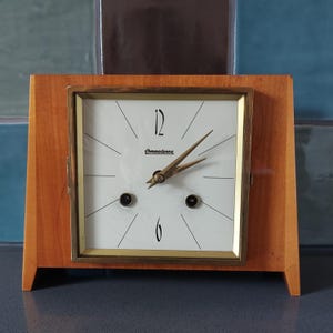 Clock HERMLE FHS Commodore Germany mantel clock pendulum mantel clock fireplace clock mantle wood, key 1960 60&#39;s vintage modern