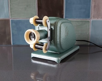 Projecteur Diapositives SFOM 860 Demi Auto + Malle Vintage – #B891 – Occasion