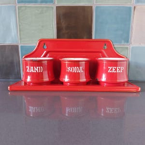 Conjunto de cozinha esmalte cabide de parede Holanda areia sabão refrigerante vermelho vintage estação de lavagem esmalte esmalte 1960 antigo