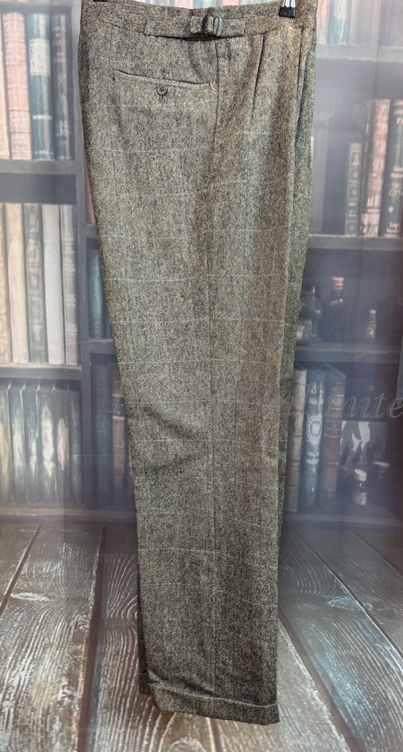 Vintage 1978 Welsh & Jeffries Savile Row 3 Piece POW Check Vintage 1978 Welsh & Jeffries Savile Row 3 Piece POW Check