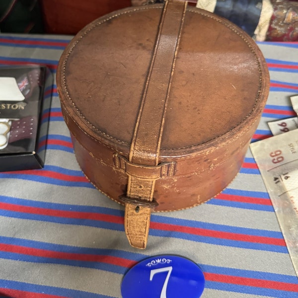 A Vintage Leather Collar Box. Storage for your Detachable Collars. Various Styles available