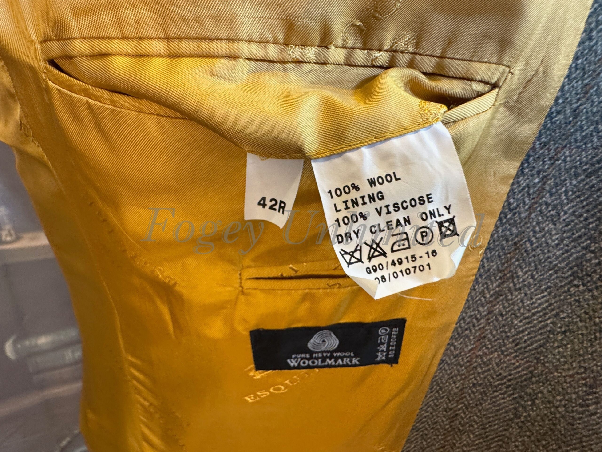 Gurteen tweed jacket online